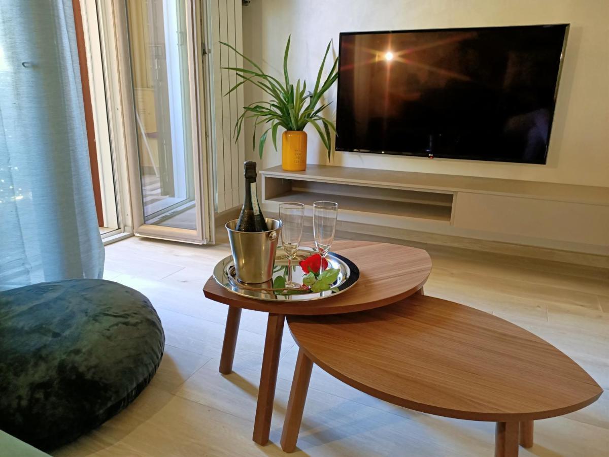 Come A Casa Pretty Apartment Ostia Buitenkant foto